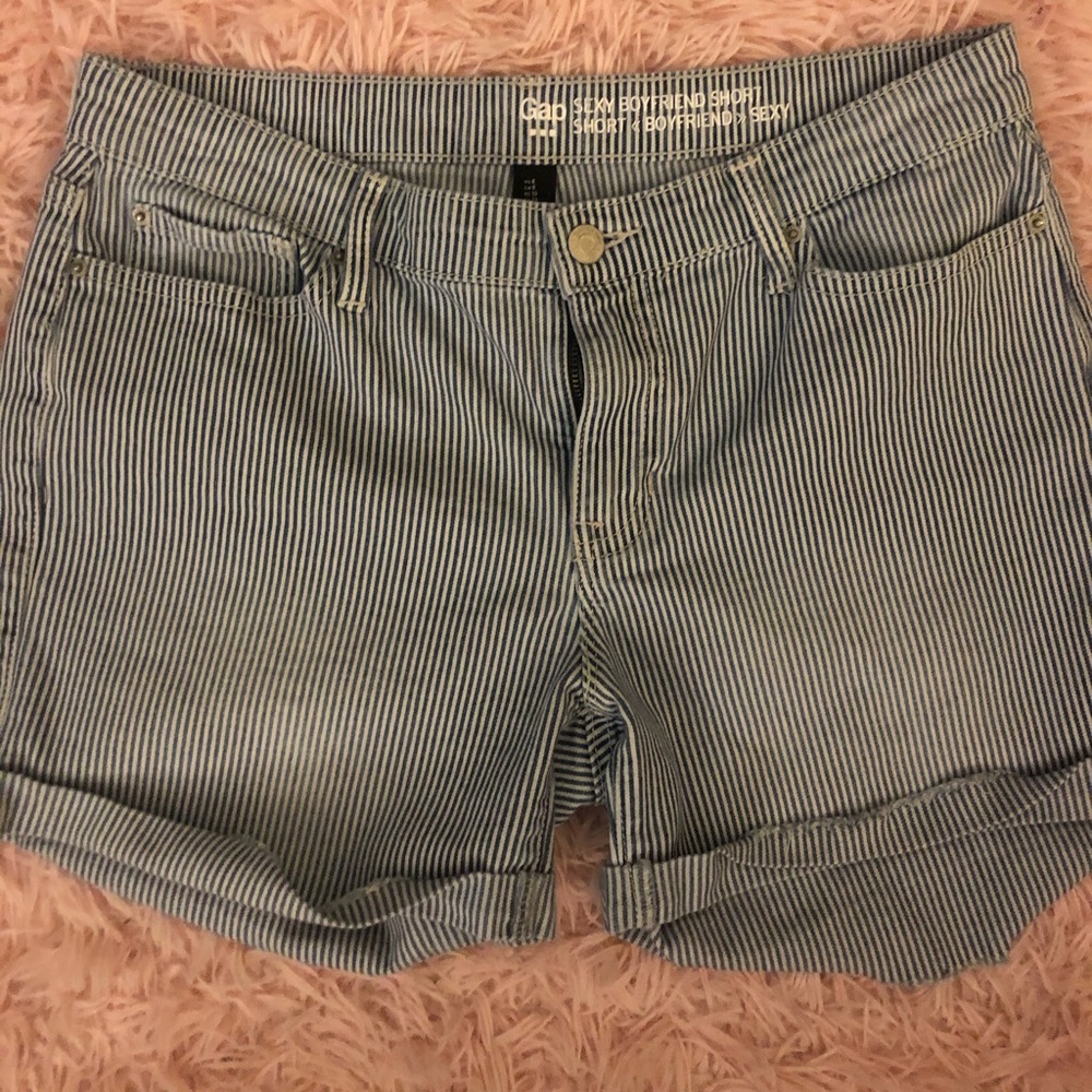Gap Boyfriend Shorts